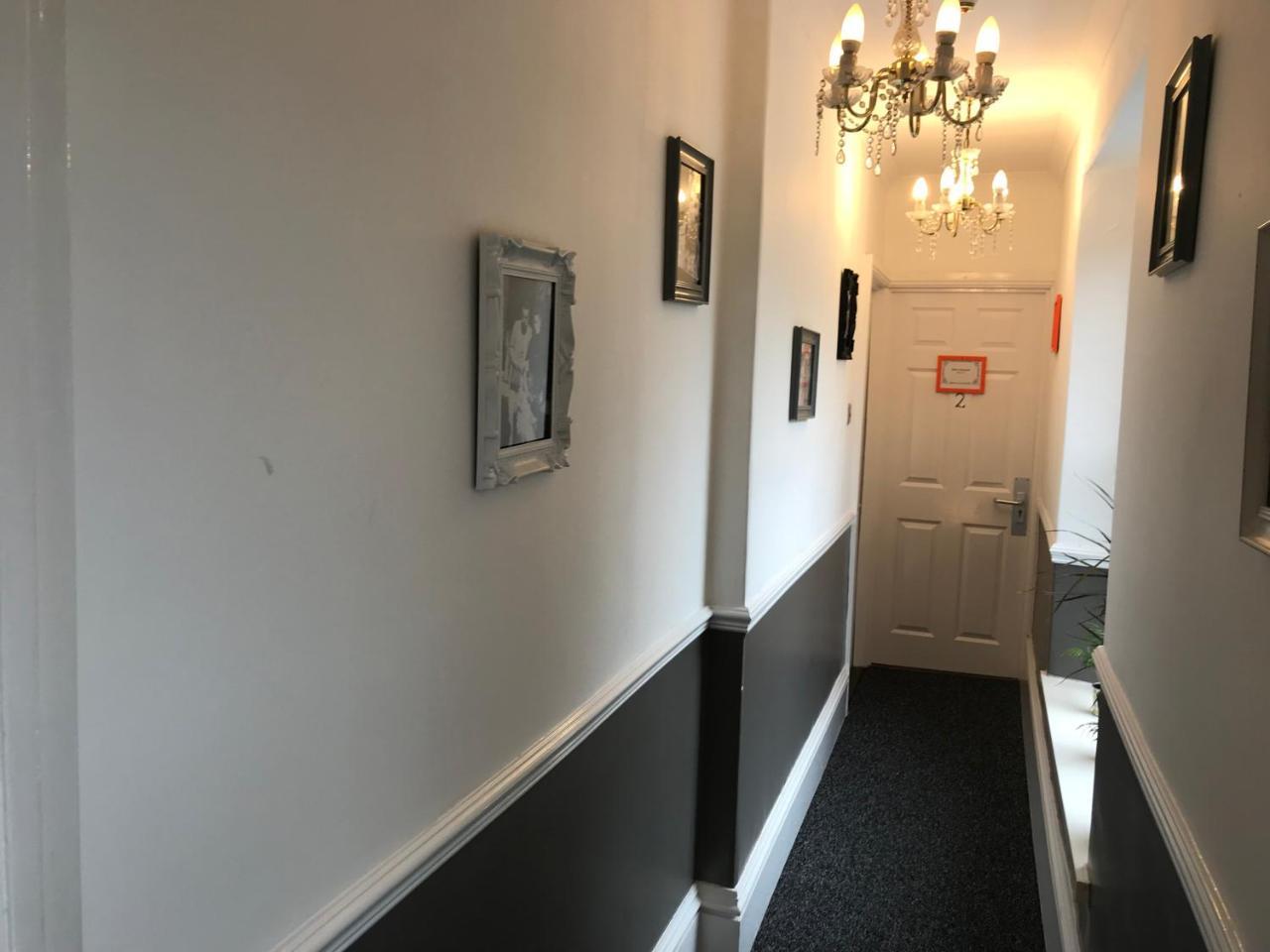 The White House By Bodacious! Swansea Extérieur photo