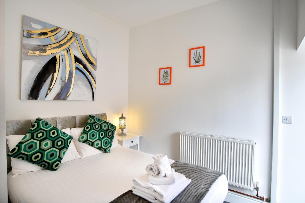The White House By Bodacious! Swansea Extérieur photo